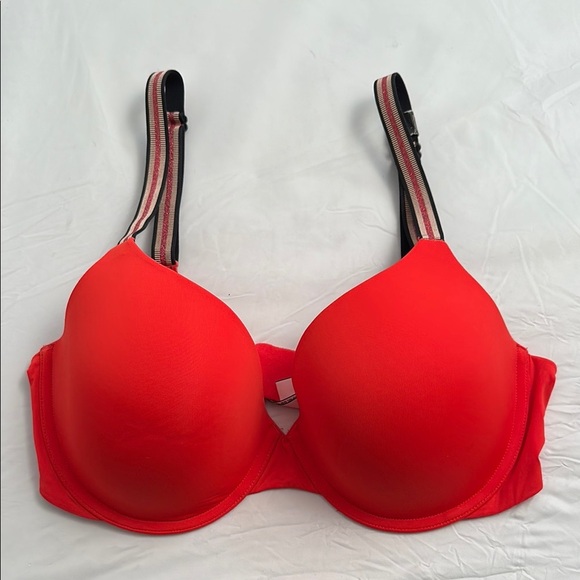 Victoria’s Secret Lightly Lined Full Coverage Convertible T-Shirt bra red black - Picture 5 of 7